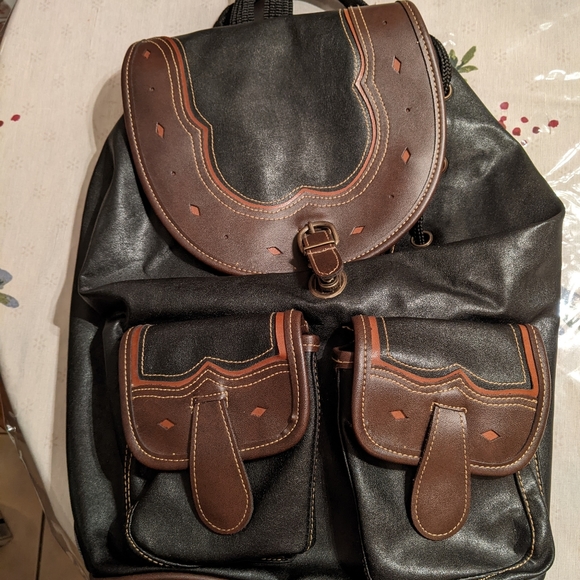 Outdoor Backpack - Picture 1 of 15